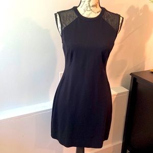 Banana Republic Black cocktail dress Size 6P Sleeveless LBD